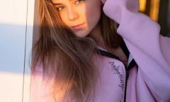 Индивидуалка Лариса Тел. +7 958 498-34-33