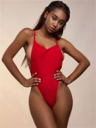 купить проститутку в Москве (Амина, тел. 8 495 408-65-16)