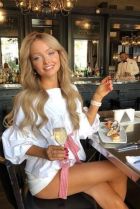 Ангелина, 8 925 935-11-70 Ангелина — секс за деньги в Москве от 4000 руб. в час