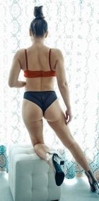 Лерка, 8 915 910-10-71 заказать секс от 4500 руб. в час, 8 915 910-10-71 (Лерка, 26 лет)