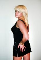 Милена, 8 926 942-25-15 Молоденькая студентка Милена, рост: 151, вес: 41