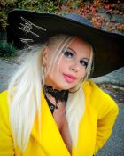 Селена, 8 985 638-87-22 Селена, 27 лет. Секс-досуг