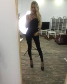 Лилия, 8 968 320-22-07 Лилия — анкета девушки и фото