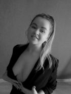 Аврора, 8 930 294-49-61 зрелая негритянка Аврора, работает 24 7