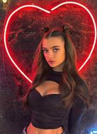 Проститутка рабыня Селена, 27 лет, закажите онлайн прямо сейчас