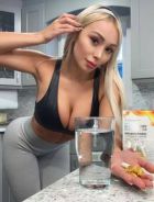 София, 8 922 825-48-72 лесби проститутка София, от 3000 руб. в час, 23 лет